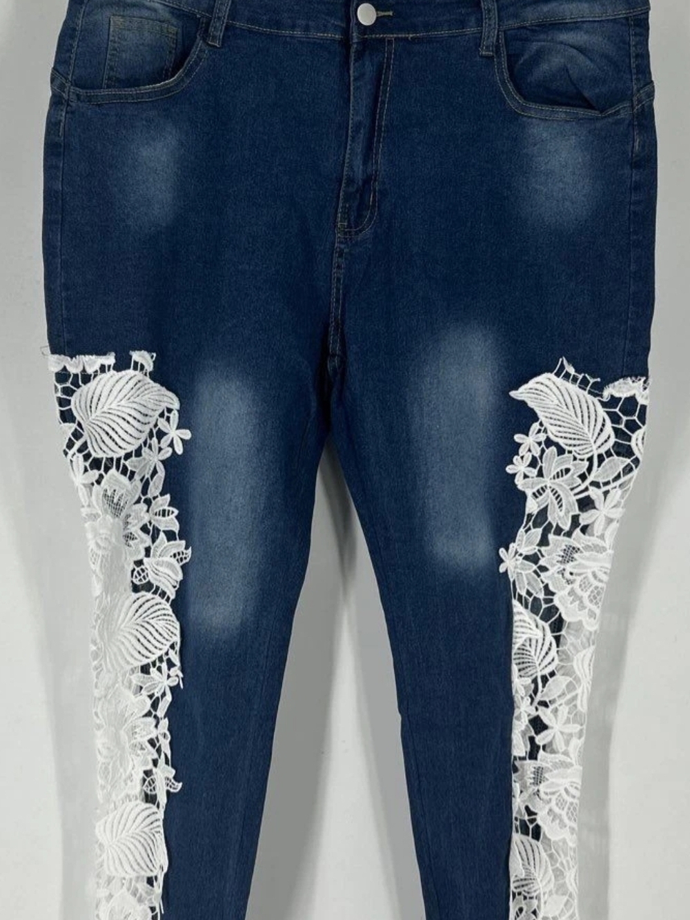 New! Women’s Dark Blue Jeans with White Lace Side Panels 3xl